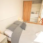 Lejlighed Republique-nice And Bright Flat With Balcony *